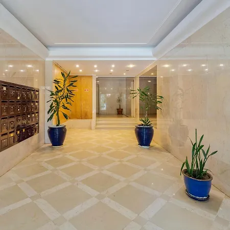 Regina House - By Y Concept *